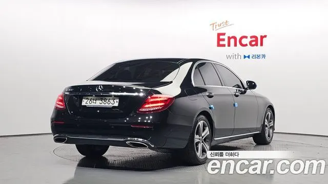 MERCEDES-BENZ E-CLASS W213 2019