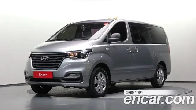 HYUNDAI GRAND STAREX 2018