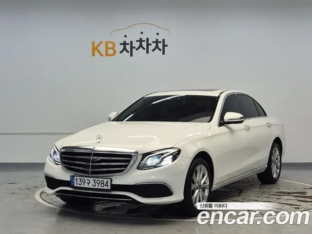 MERCEDES-BENZ E-CLASS W213 2020