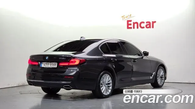 BMW 5 SERIES 2022