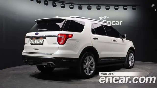 FORD EXPLORER 2019