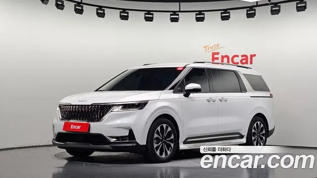 KIA CARNIVAL 2023
