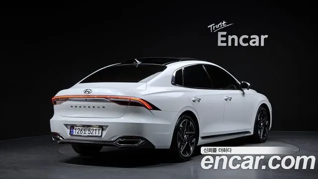 HYUNDAI GRANDEUR 2021