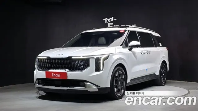 KIA CARNIVAL 2025
