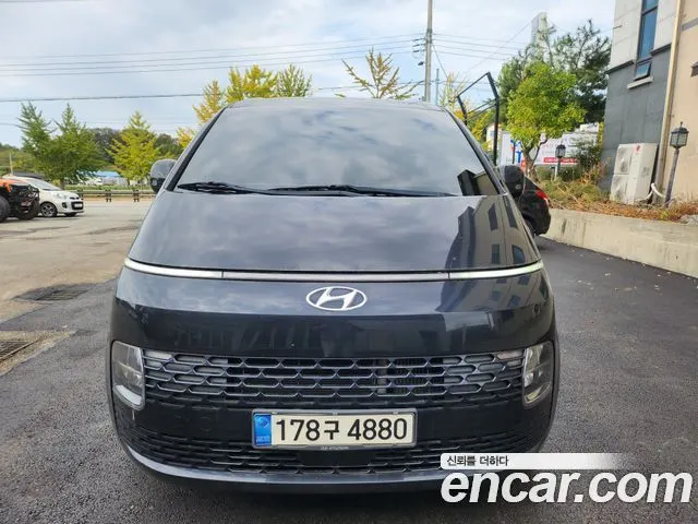 HYUNDAI STARIA 2022
