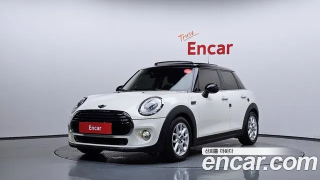 MINI COOPER 2015
