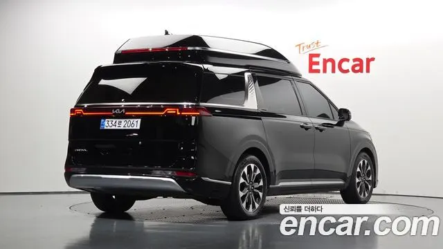 KIA CARNIVAL 2023