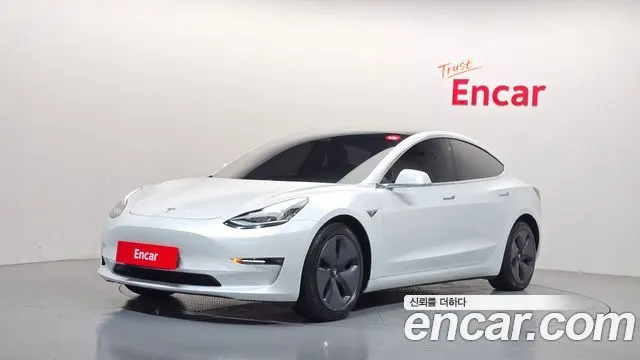 TESLA MODEL 3 2020