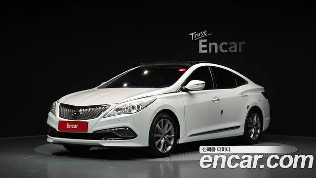 HYUNDAI GRANDEUR — из Кореи под ключ