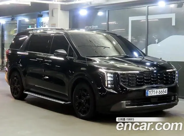 KIA CARNIVAL 2025