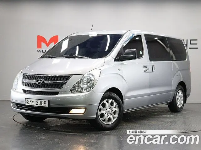 HYUNDAI GRAND STAREX 2012