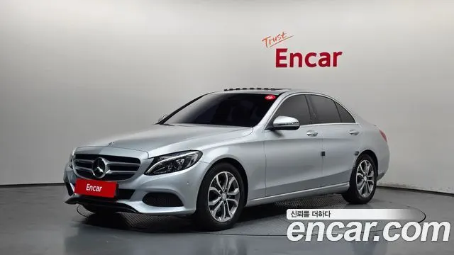 MERCEDES-BENZ C-CLASS W205 2017