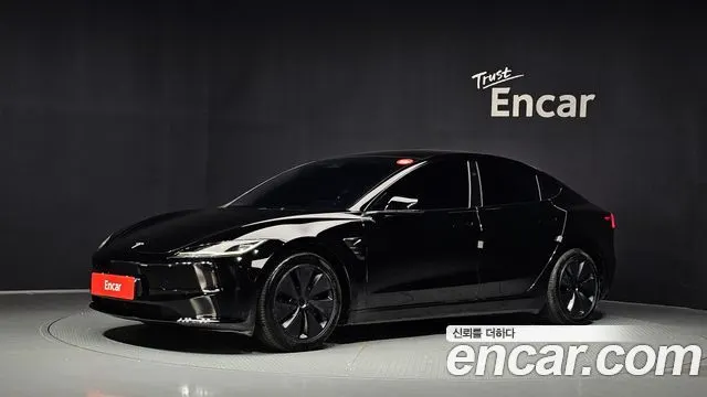 TESLA MODEL 3 2024 — из Кореи под ключ