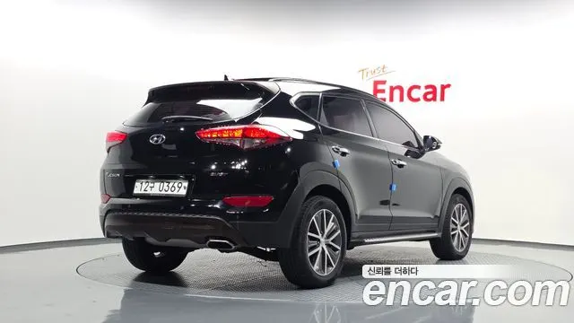 HYUNDAI TUCSON — из Кореи под ключ