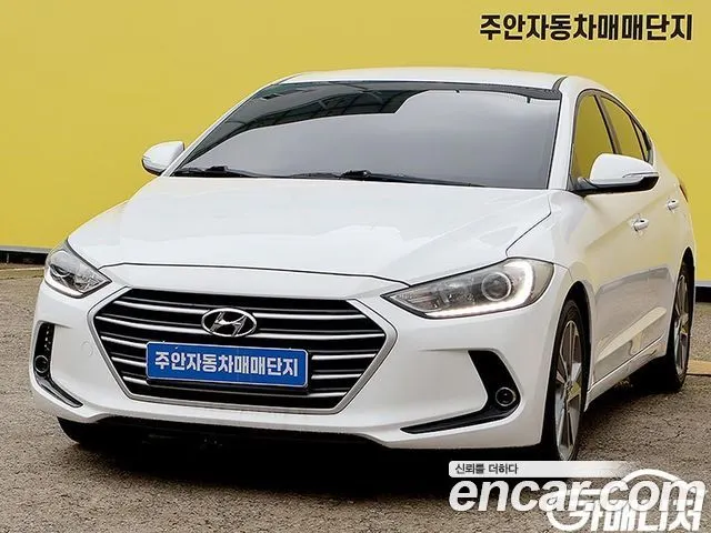 HYUNDAI AVANTE 2017
