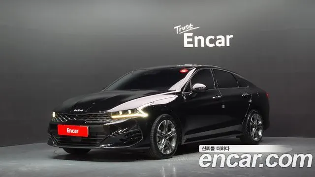 KIA K5 2023 — из Кореи под ключ