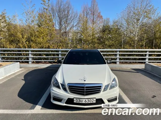 MERCEDES-BENZ E-CLASS W212 2010