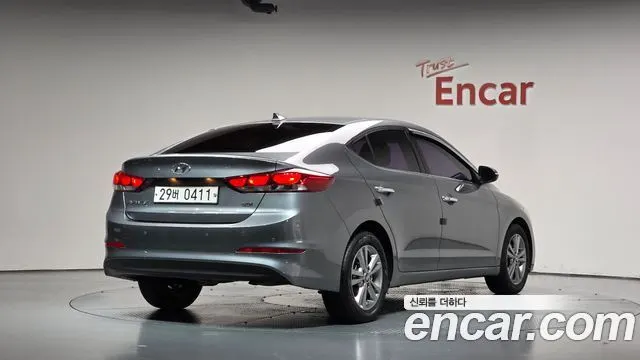 HYUNDAI AVANTE — из Кореи под ключ