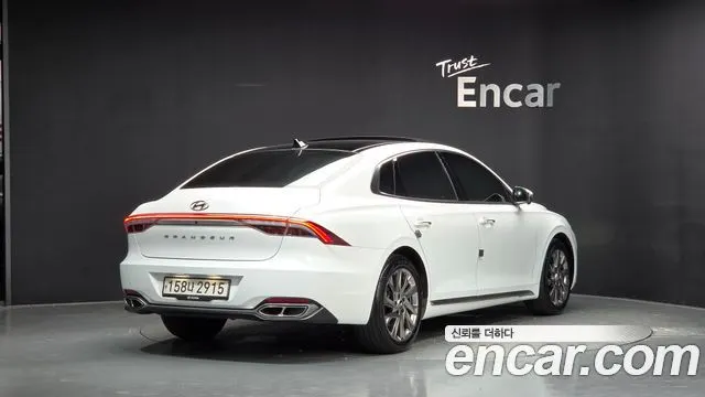 HYUNDAI GRANDEUR HYBRID 2020