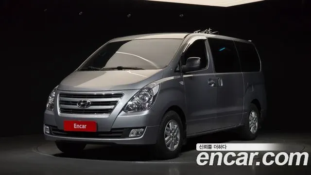 HYUNDAI GRAND STAREX 2017