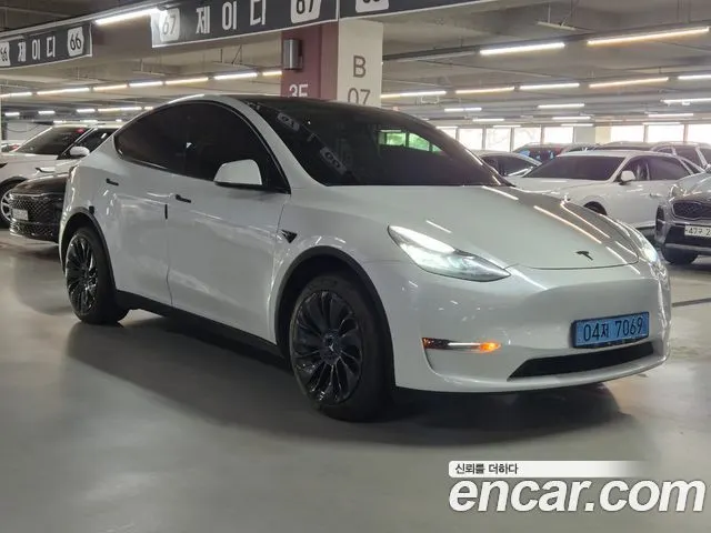 TESLA MODEL Y 2022