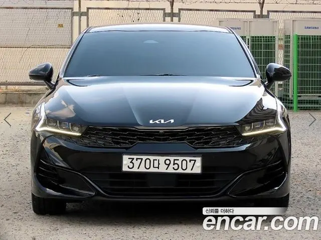 KIA K5 — из Кореи под ключ
