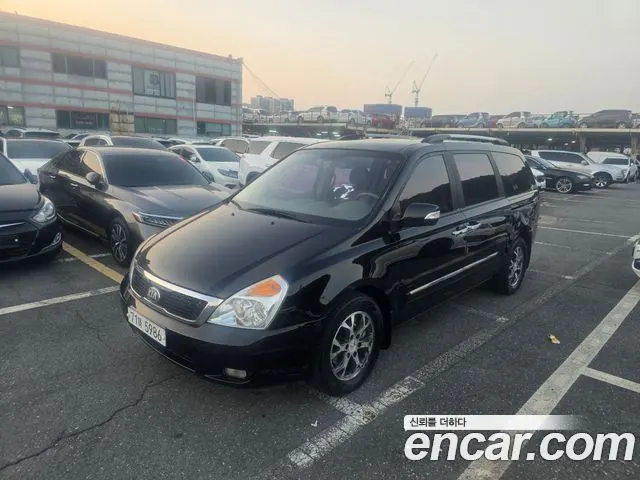 KIA CARNIVAL R — из Кореи под ключ