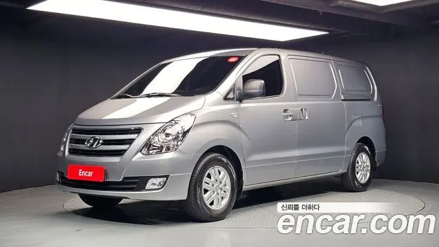 HYUNDAI GRAND STAREX — из Кореи под ключ