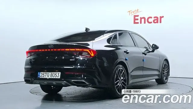 KIA K5 — из Кореи под ключ