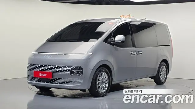 HYUNDAI STARIA — из Кореи под ключ