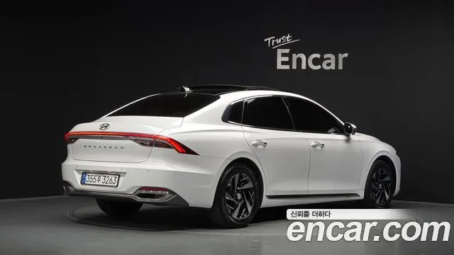 HYUNDAI GRANDEUR HYBRID — из Кореи под ключ