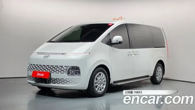 HYUNDAI STARIA — из Кореи под ключ