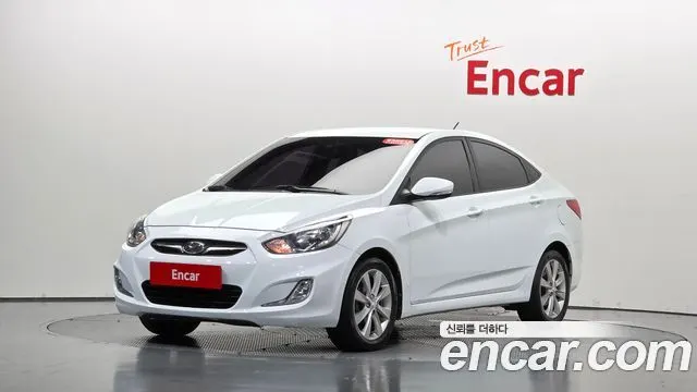 HYUNDAI ACCENT — из Кореи под ключ