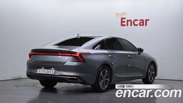 KIA K8 HYBRID — из Кореи под ключ