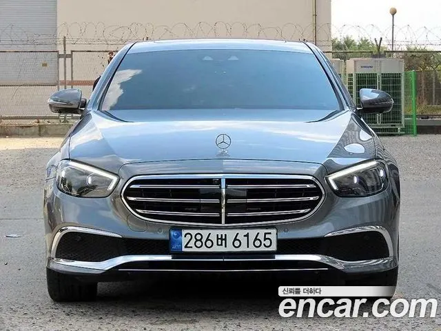 MERCEDES-BENZ E-CLASS W213 — из Кореи под ключ