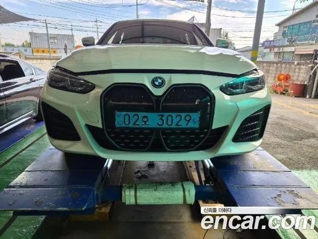 BMW I4 — из Кореи под ключ