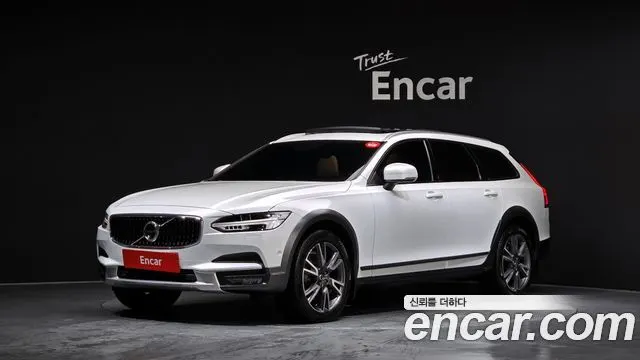 VOLVO V90 CROSS COUNTRY — из Кореи под ключ