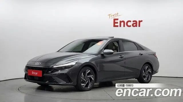 HYUNDAI AVANTE HYBRID — из Кореи под ключ