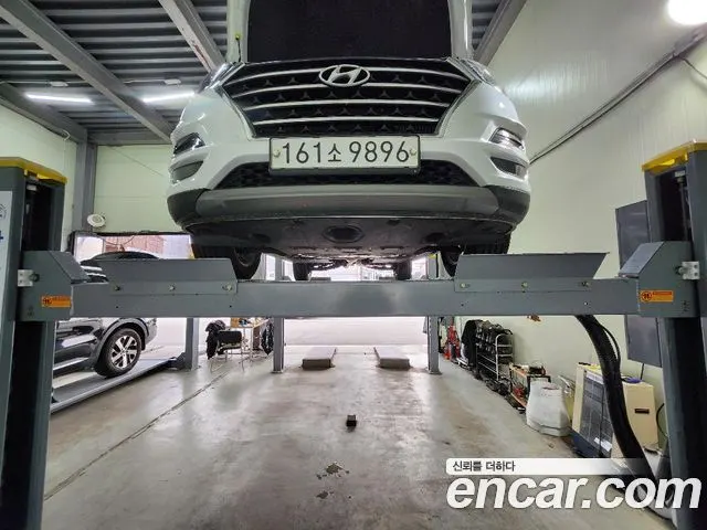 HYUNDAI TUCSON — из Кореи под ключ