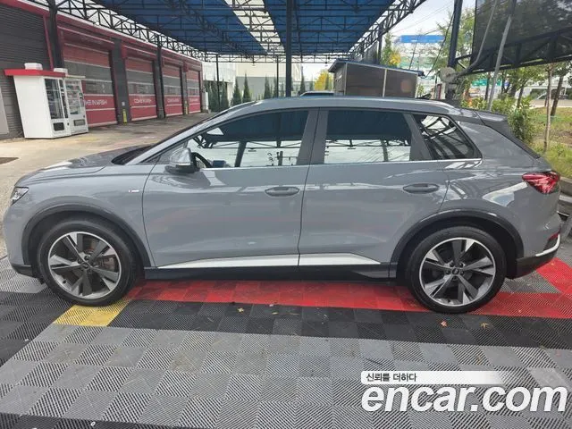 AUDI Q4 E-TRON — из Кореи под ключ