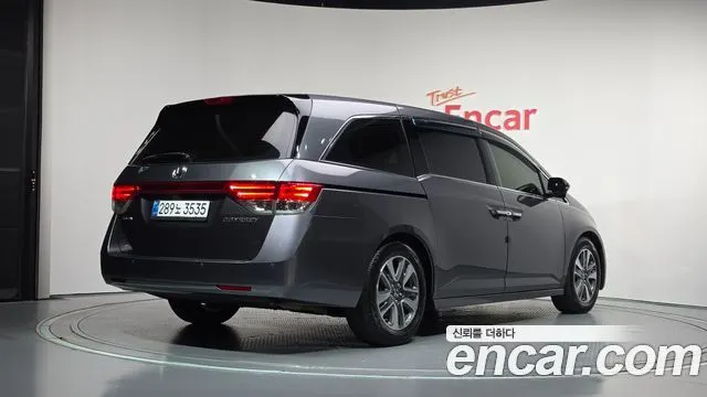 HONDA ODYSSEY — из Кореи под ключ