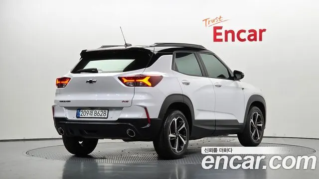 CHEVROLET TRAILBLAZER — из Кореи под ключ