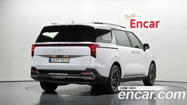 KIA CARNIVAL — из Кореи под ключ