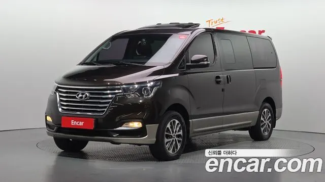 HYUNDAI GRAND STAREX — из Кореи под ключ