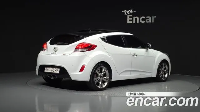 HYUNDAI VELOSTER — из Кореи под ключ