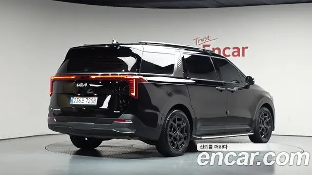 KIA CARNIVAL — из Кореи под ключ
