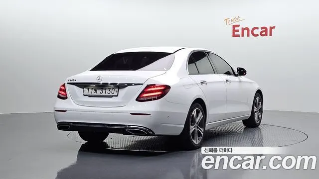 MERCEDES-BENZ E-CLASS W213 — из Кореи под ключ