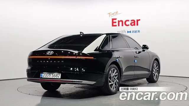 HYUNDAI GRANDEUR — из Кореи под ключ