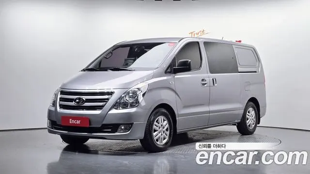 HYUNDAI GRAND STAREX — из Кореи под ключ