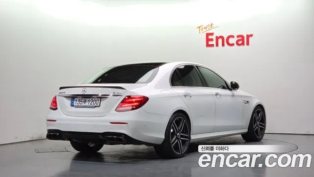 MERCEDES-BENZ E-CLASS W213 — из Кореи под ключ